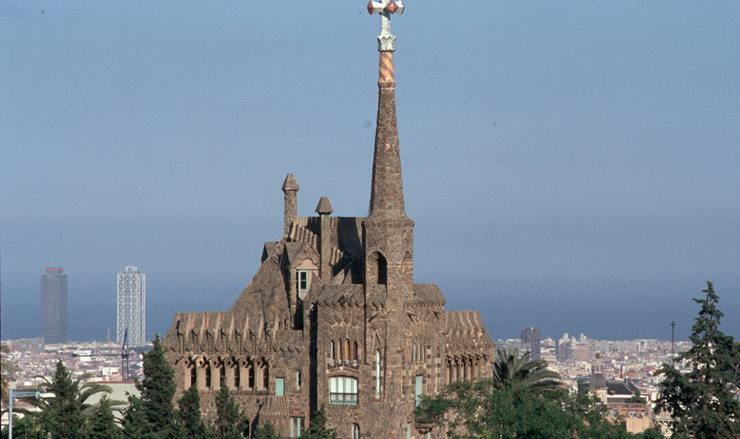 Torre Bellesguard: El Gaudí más Exclusivo y su Homenaje al Último Rey